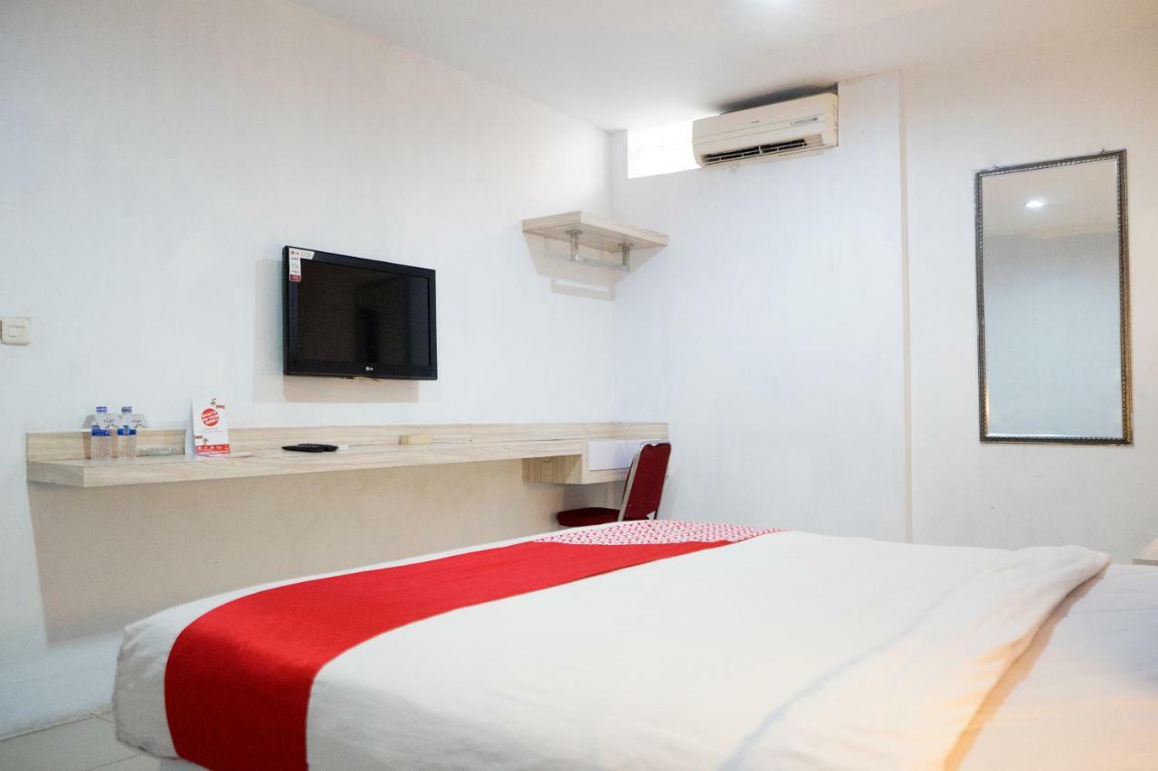 Oyo 1253 Hotel Wisata Jambi Екстер'єр фото